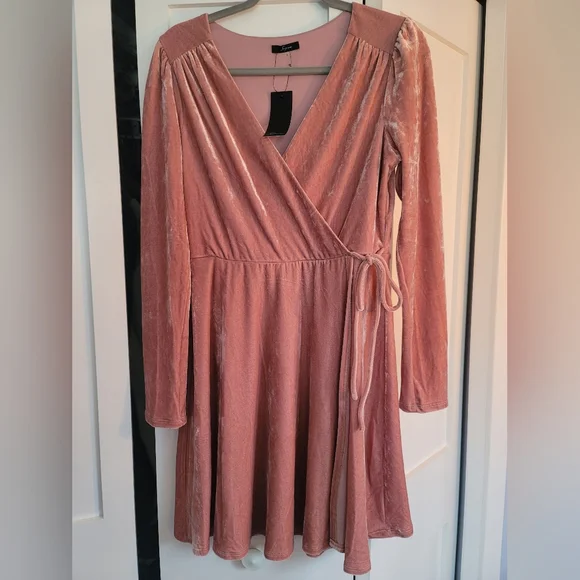 Pink Crushed Velvet Dress - Picture 1 of 4